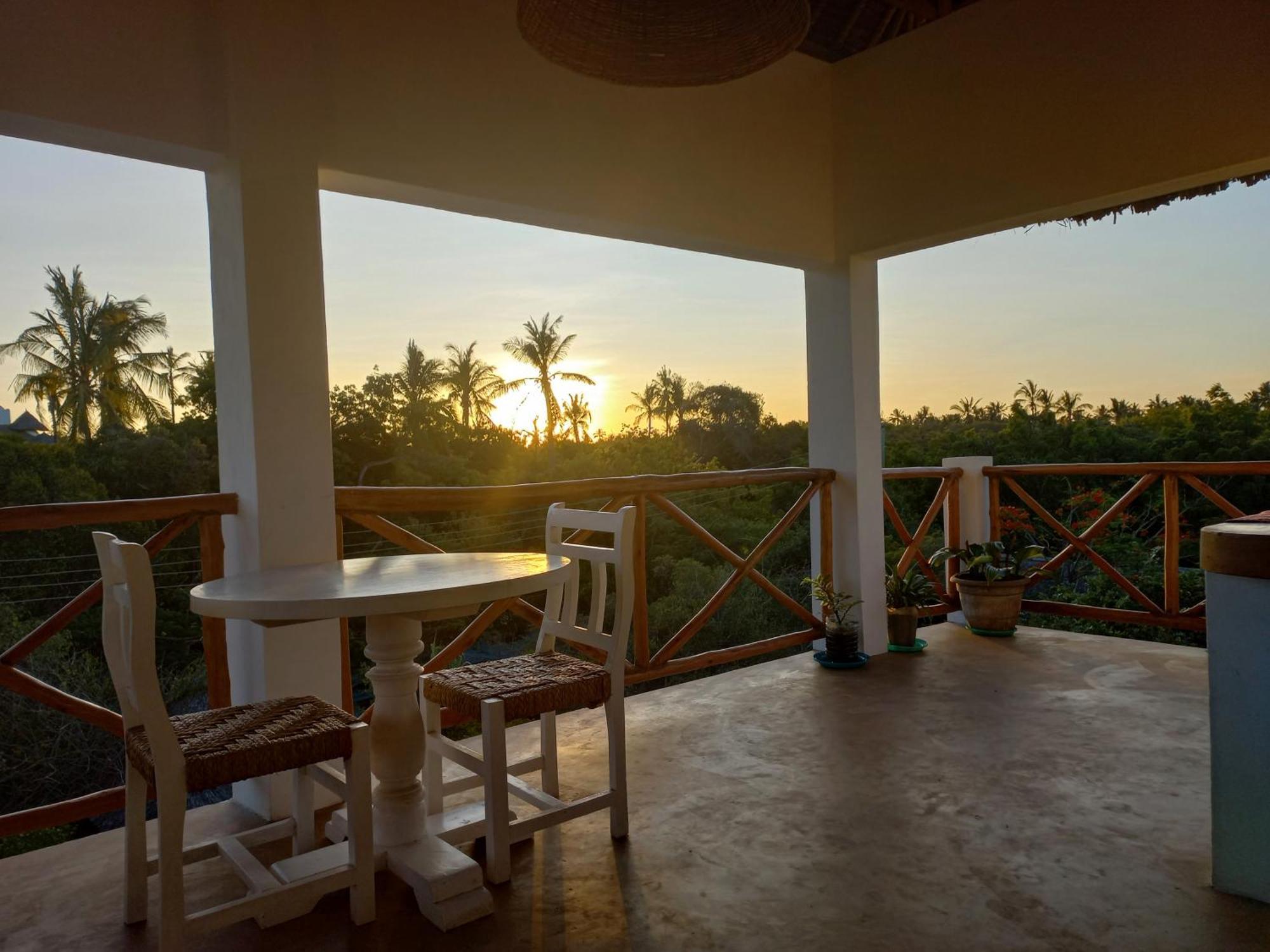 Watamu Beach Cottages Exterior photo