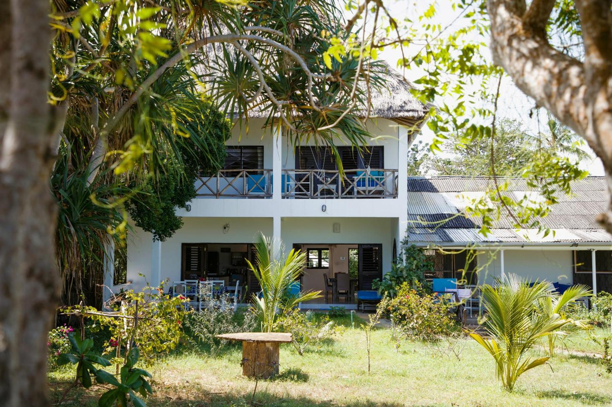 Watamu Beach Cottages Exterior photo